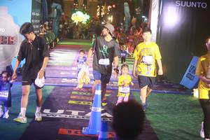 BIB: 4763, 2610, 300
                            <button type="button" onclick="openModal(26275352)" class="btn btn-primary btn-sm float-right btn-popup" data-toggle="modal" data-target=".modal-high-quality">
                        <i class="fas fa-shopping-cart"></i> Add to Cart
                    </button>
                                            <button type="button" onclick="isThisMe(26275352, true)" class="btn btn-success btn-sm float-right btn-popup btn-isme hidden" data-toggle="tooltip" data-placement="bottom" title="นี่คือรูปของคุณใช่ไหม คลิกที่นี่เพื่อเอาเข้าอัลบั้ม">
                        <i class="fas fa-plus"></i> Add to album
                    </button>
                    <button type="button" onclick="isThisMe(26275352, false)" class="btn btn-warning btn-sm float-right btn-popup btn-isnotme hidden">
                        <i class="fas fa-ban"></i> Remove from album
                    </button>